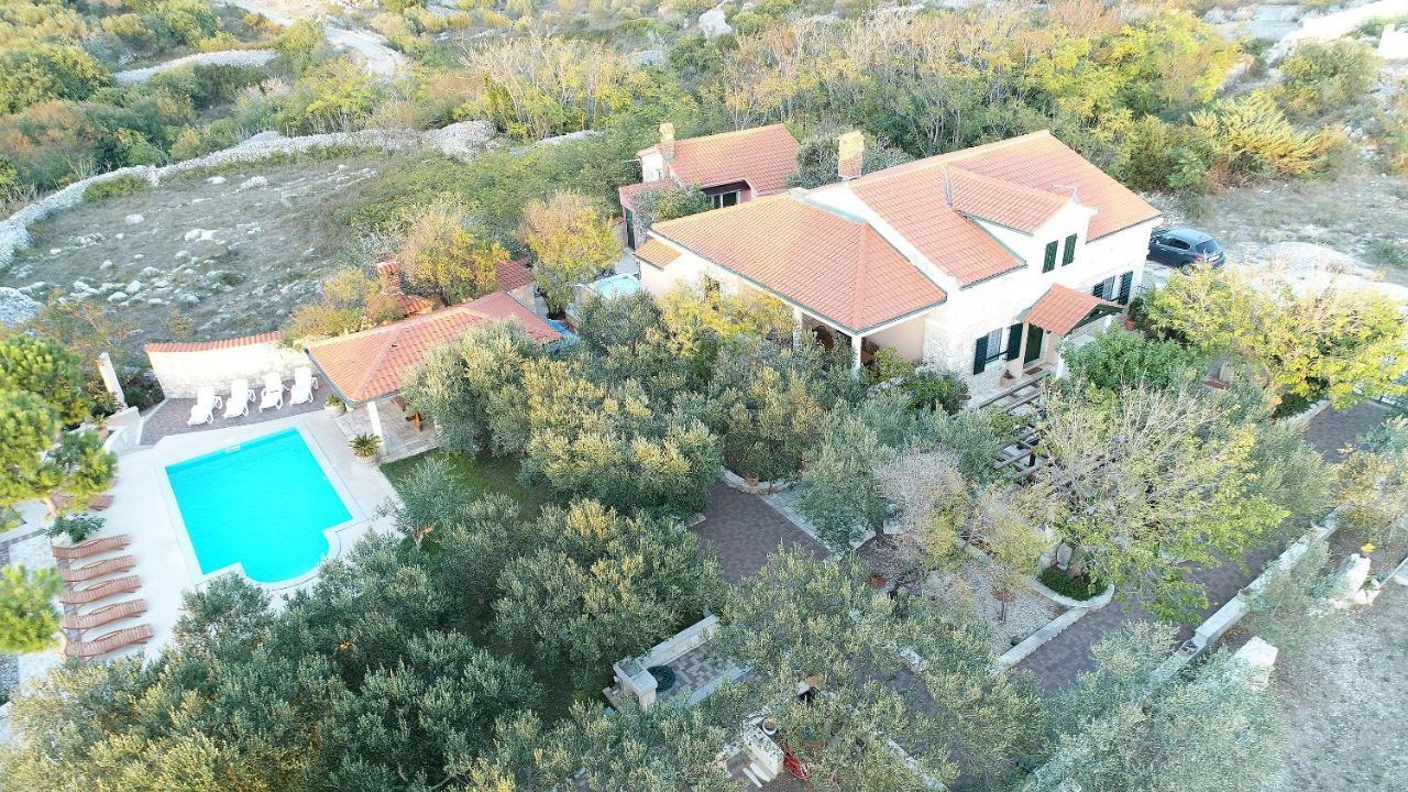 Villa Dabo Novalja Eksteriør billede